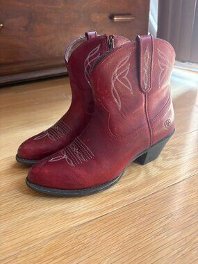 Red Ariat Cowboy Boots - Maggie J Toe Western Boot w/ White Trim